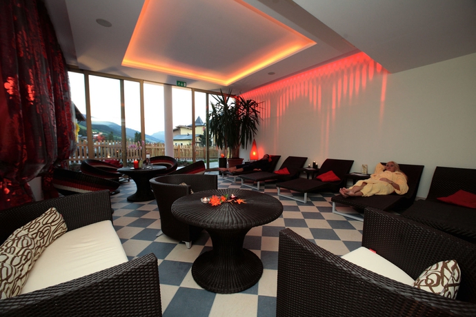 Imagen de la piscina del Hotel Bergers Sporthotel. Foto 9