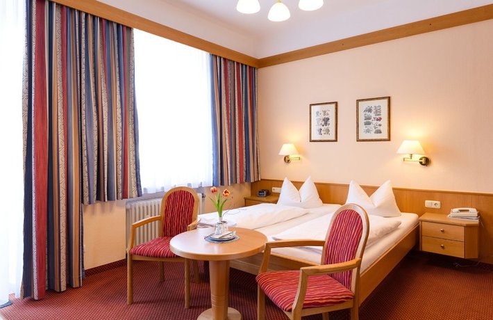 Imagen de la habitación del Hotel Bergfried Schoenblick. Foto 6