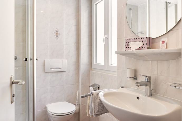 Imagen de la habitación del Hotel Bergfried Schoenblick. Foto 11