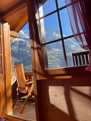 Imagen de la habitación del Hotel Berggasthaus Tschingelhorn - only accessible on foot (2 hour hike). Foto 15