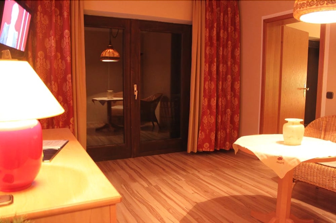 Imagen de la habitación del Hotel Berggasthof Adersberg. Foto 13