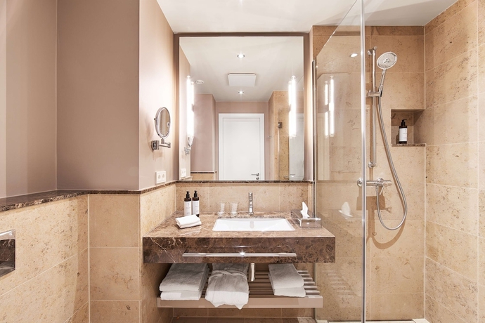 Imagen de la habitación del Hotel Berggasthof Königstuhl. Foto 17