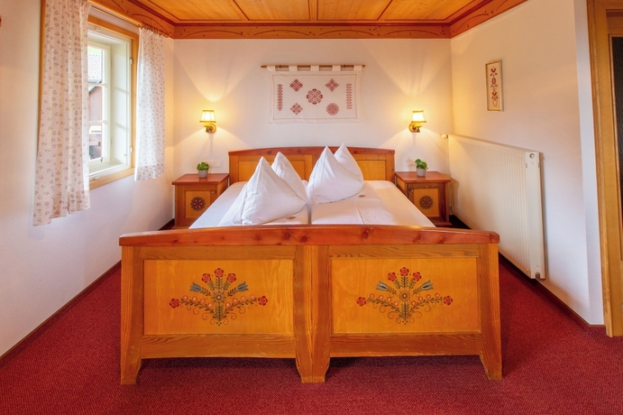 Imagen de la habitación del Hotel Berggasthof Pension Lahnerhof. Foto 13