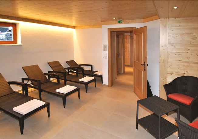 Imagen de la piscina del Hotel Bergheim. Foto 19