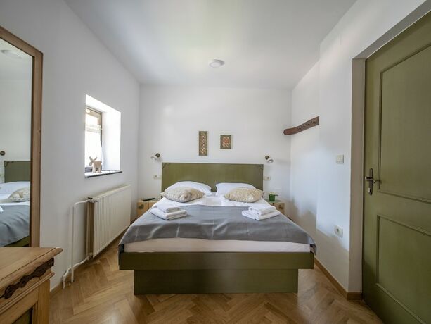 Imagen general del Hotel Berghi and Apartments. Foto 1