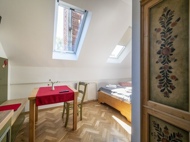 Imagen de la habitación del Hotel Berghi and Apartments. Foto 16