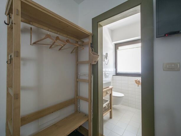 Imagen general del Hotel Berghi and Apartments. Foto 4