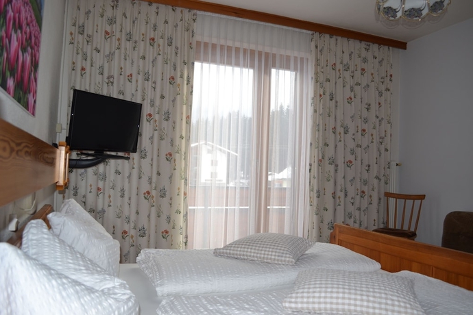 Imagen de la habitación del Hotel Berghof. Foto 13