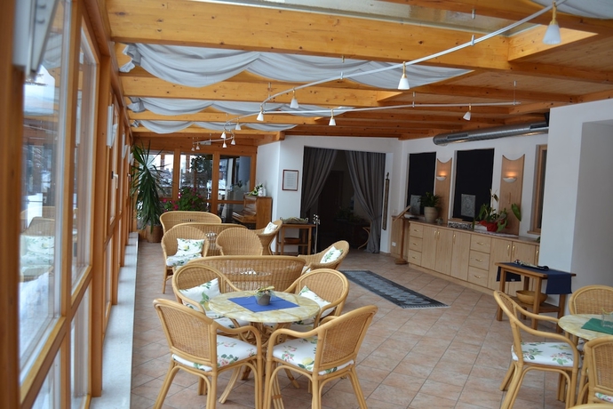 Imagen del bar/restaurante del Hotel Berghof. Foto 3