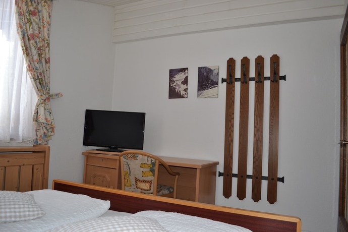 Imagen de la habitación del Hotel Berghof. Foto 17