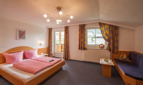 Imagen de la habitación del Hotel Berghotel Almrausch. Foto 7