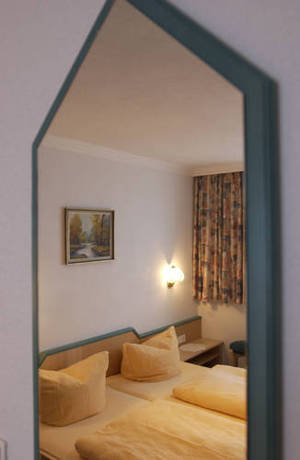 Imagen de la habitación del Hotel Berghotel Almrausch. Foto 16