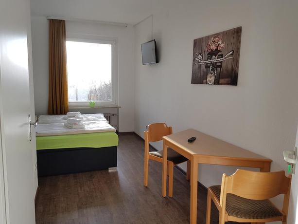 Imagen de la habitación del Hotel Berghotel, Bad Oeynhausen. Foto 2
