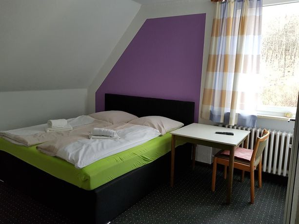 Imagen de la habitación del Hotel Berghotel, Bad Oeynhausen. Foto 13