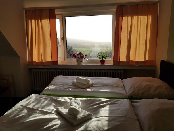 Imagen de la habitación del Hotel Berghotel, Bad Oeynhausen. Foto 18