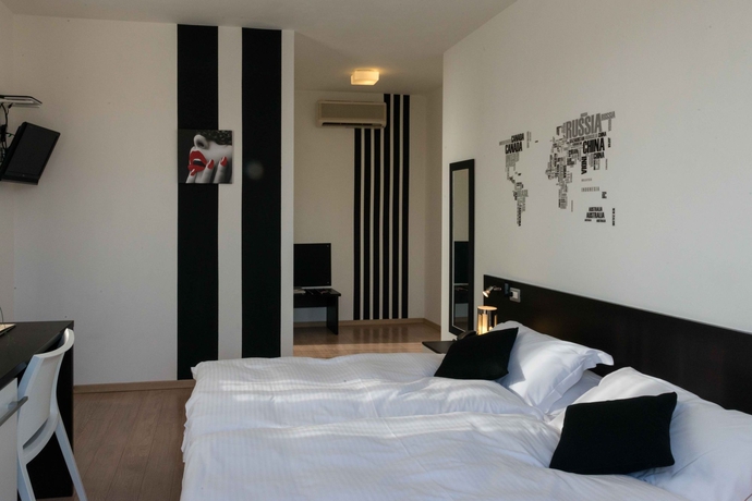 Imagen de la habitación del Hotel Berghotel, Bergamo. Foto 7