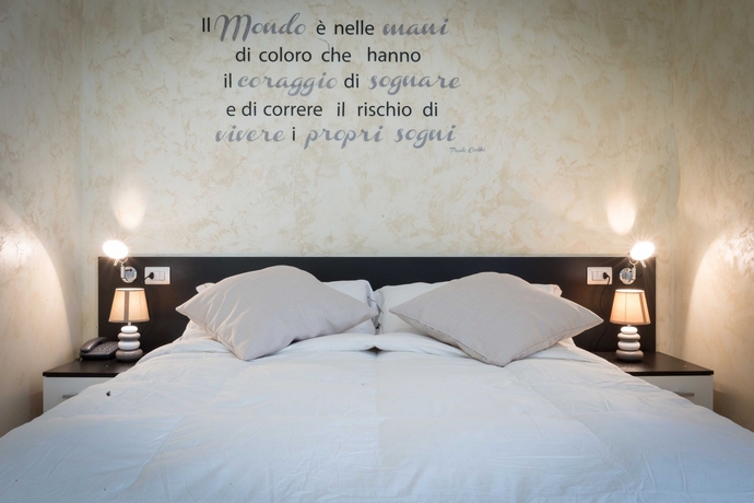 Imagen de la habitación del Hotel Berghotel, Bergamo. Foto 8