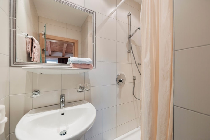 Imagen de la habitación del Hotel Berghotel Bodenalpe. Foto 13