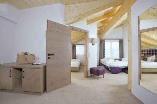 Imagen de la habitación del Hotel Berghotel Der Königsleitner - Adults Only. Foto 8