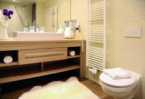 Imagen de la habitación del Hotel Berghotel Der Königsleitner - Adults Only. Foto 10