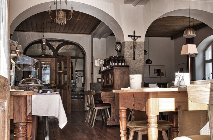 Imagen del bar/restaurante del Hotel Berghotel Franzensh&ouml;he. Foto 8