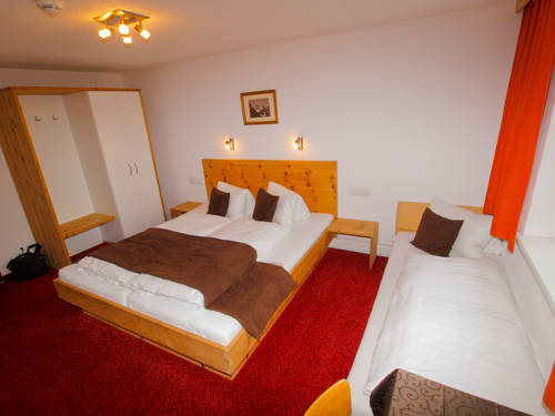 Imagen de la habitación del Hotel Berghotel Gstrein. Foto 3