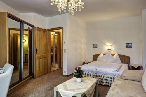 Imagen de la habitación del Hotel Berghotel Hinterstoder. Foto 11