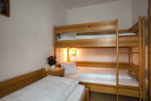 Imagen de la habitación del Hotel Berghotel Hinterstoder. Foto 12