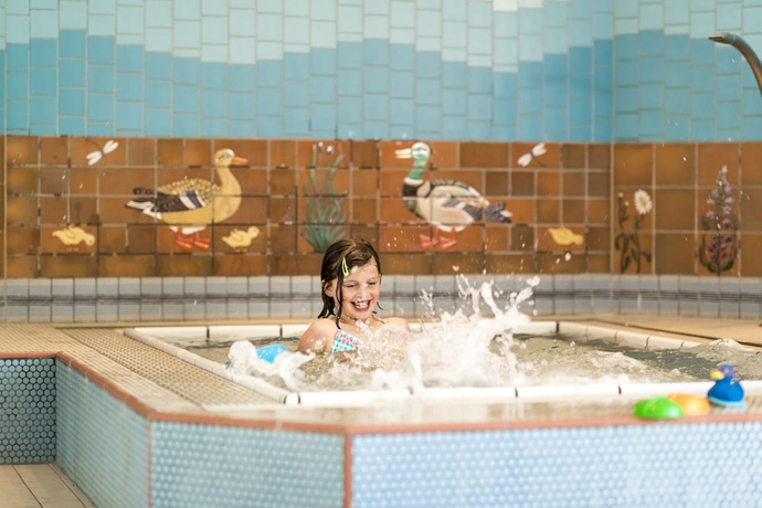 Imagen de la piscina del Hotel Berghotel Hoher Knochen. Foto 16