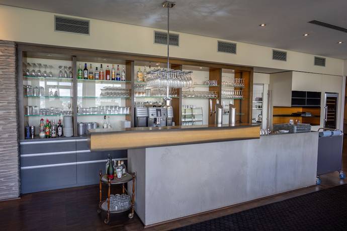Imagen del bar/restaurante del Hotel Berghotel Johannesh&ouml;he. Foto 4