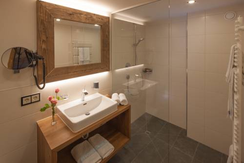 Imagen de la habitación del Hotel Berghotel Madlener. Foto 16