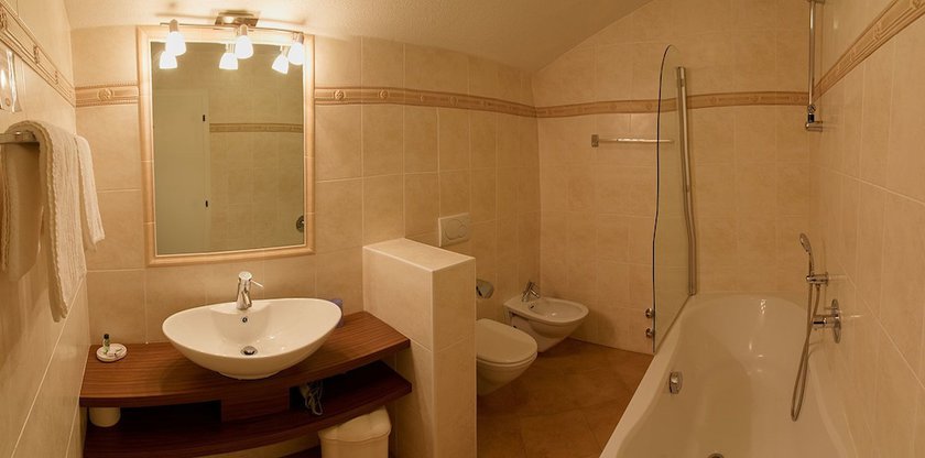 Imagen de la habitación del Hotel Berghotel Pine. Foto 10