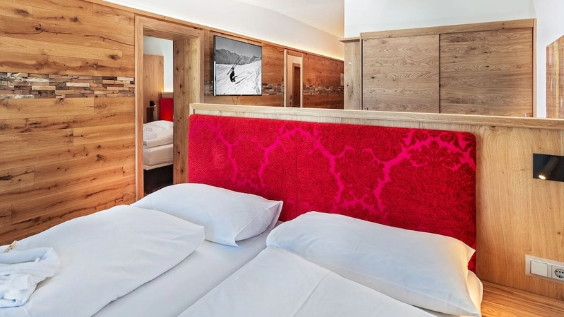 Imagen de la habitación del Hotel Berghotel Schmittenh&ouml;he 2000m. Foto 7