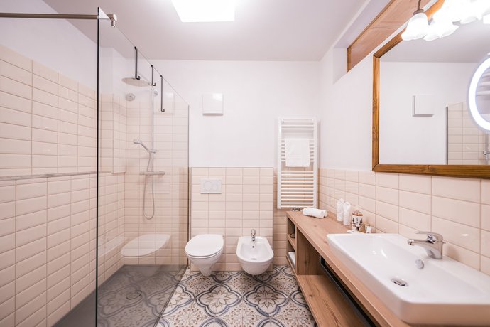 Imagen de la habitación del Hotel Berghotel, Sesto. Foto 6