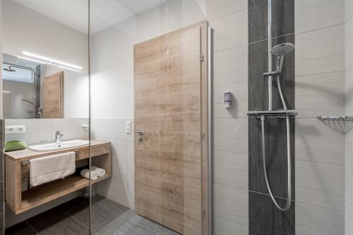 Imagen de la habitación del Hotel Berghotel & Gasthof Marlstein. Foto 6