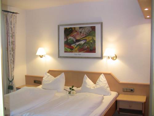 Imagen de la habitación del Hotel Bergidyll. Foto 6