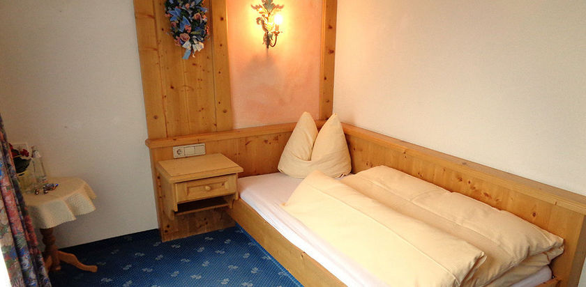 Imagen de la habitación del Hotel Bergidyll and Trofana. Foto 16