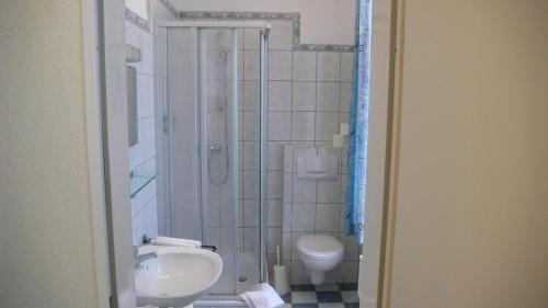 Imagen de la habitación del Hotel Bergischer Hof. Foto 10