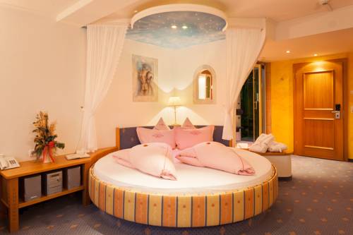Imagen de la habitación del Hotel Bergkristall, Dalaas. Foto 2