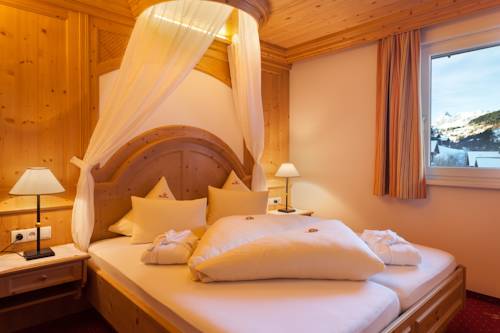 Imagen de la habitación del Hotel Bergkristall, Dalaas. Foto 13