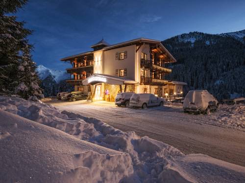 Imagen de la habitación del Hotel Bergkristall. Foto 2