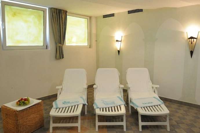 Imagen de la piscina del Hotel Bergkristall. Foto 19