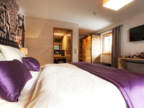 Imagen de la habitación del Hotel Bergkristall, Hippach. Foto 13