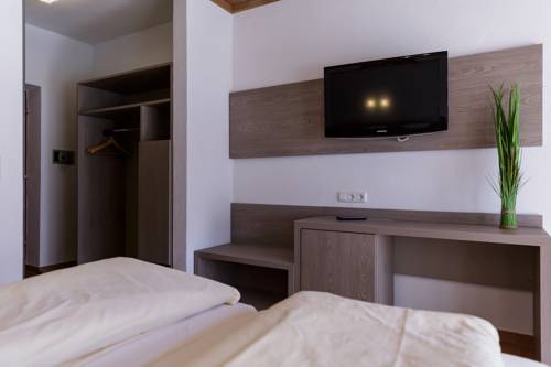 Imagen de la habitación del Hotel Bergland, Arnbach. Foto 7