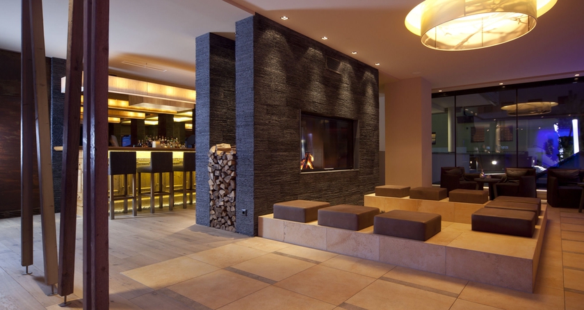 Imagen de los interiores del Hotel Bergland Design- Und Wellnesshotel. Foto 12