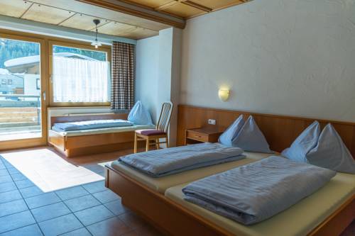 Imagen de la habitación del Hotel Bergland. Foto 16