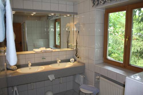 Imagen de la habitación del Hotel Bergland, Hammersbach. Foto 11