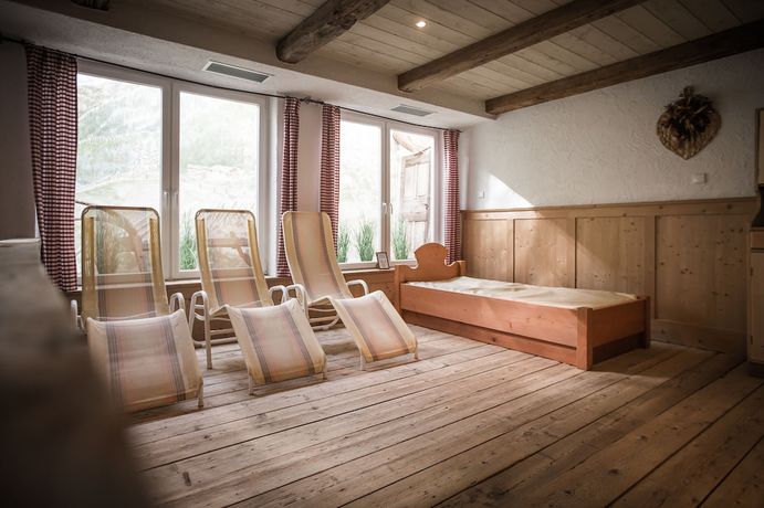 Imagen de la piscina del Hotel Bergland, Valle Aurina. Foto 15