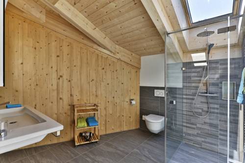 Imagen de la habitación del Hotel BerglandHof Ernen. Foto 15