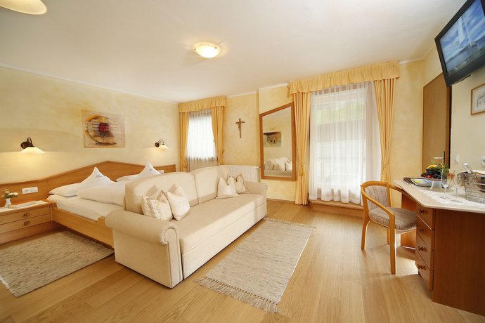 Imagen de la habitación del Hotel Berglandhotel Untertheimerhof. Foto 8